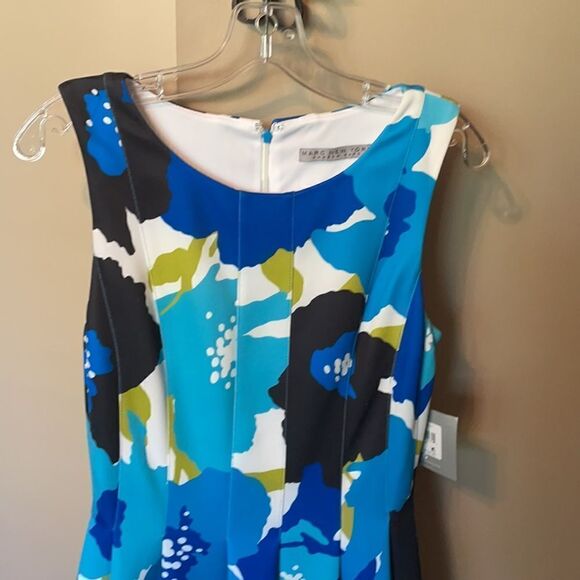 NEW $134 Marc New York Abstract Floral Scuba Fit & Flare Dress sz 8 - Picture 3 of 14